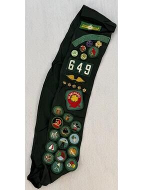 Vintage Scout Sash Green Embroidered Merit Badges